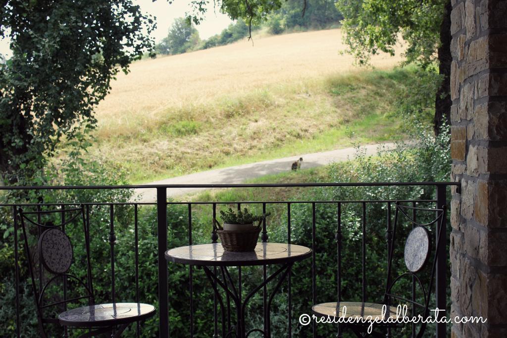 Maison d'hôtes Residenze L'Alberata à Collazzone Extérieur photo