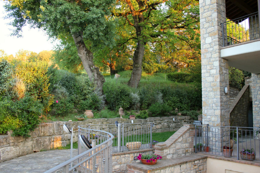 Maison d'hôtes Residenze L'Alberata à Collazzone Extérieur photo