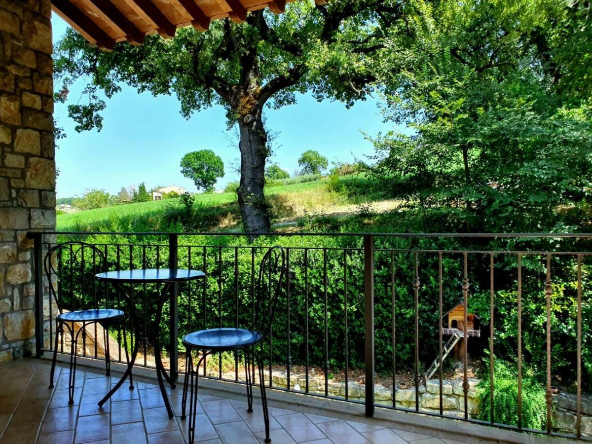Maison d'hôtes Residenze L'Alberata à Collazzone Extérieur photo
